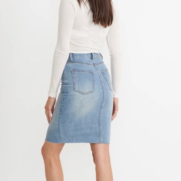 Marine Layer Celine Denim Size 4 - Picture 3 of 6